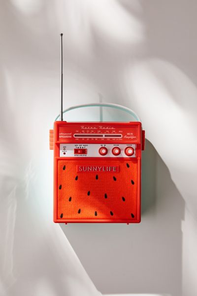 sunnylife retro sounds radio speaker