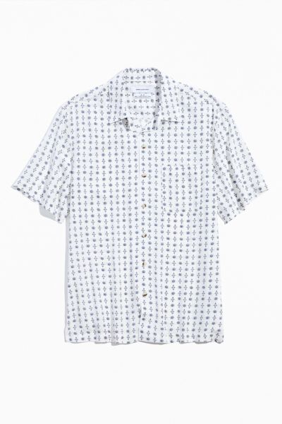 UO Geo Foulard Short Sleeve Button-Down Shirt | Urban Outfitters