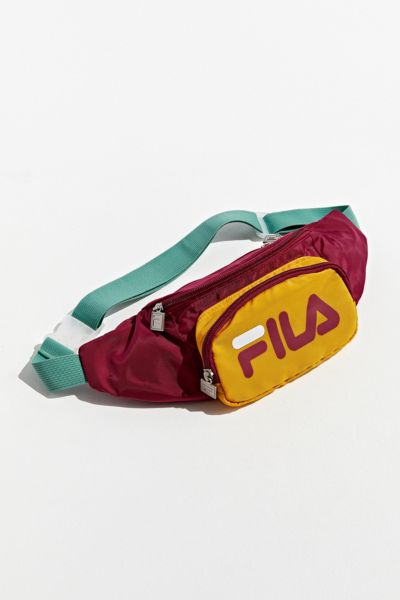 fila uo exclusive sling bag