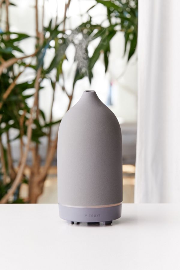 Slide View: 1: Vitruvi Essential Oil Diffuser