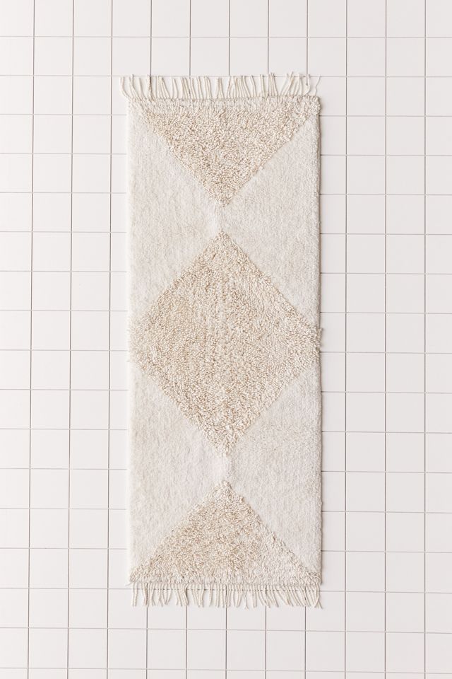 Looped Geo Runner Bath Mat Urban Outfitters