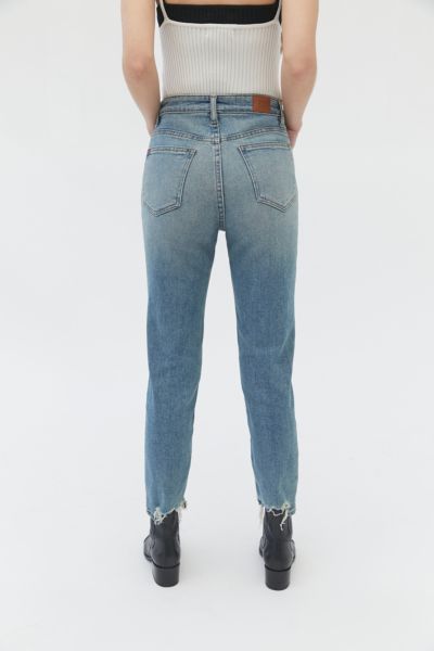 urban outfitters bdg girlfriend jeans