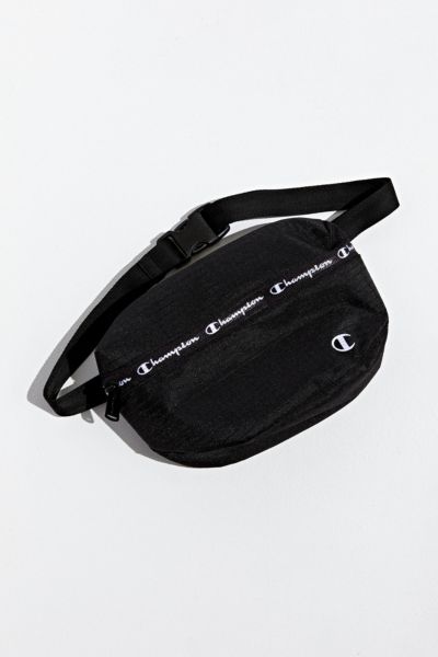champion fanny pack urban outfitters