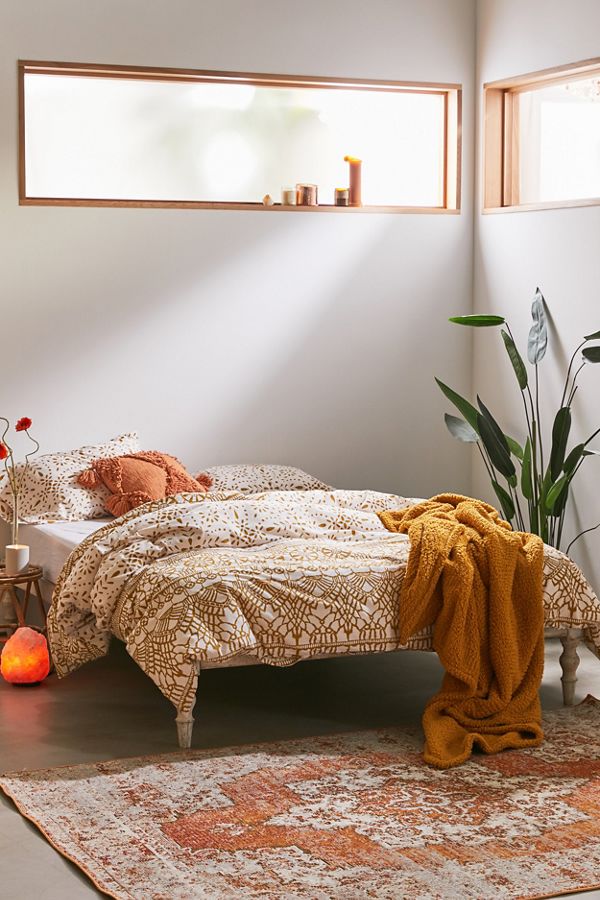 Slide View: 4: Evelyn Tile Duvet Set