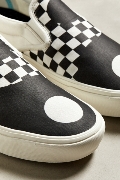 how do vans slip ons fit