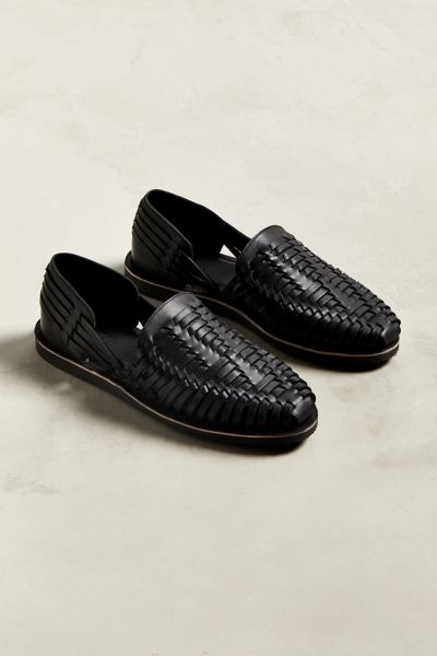 urban outfitters huarache sandals