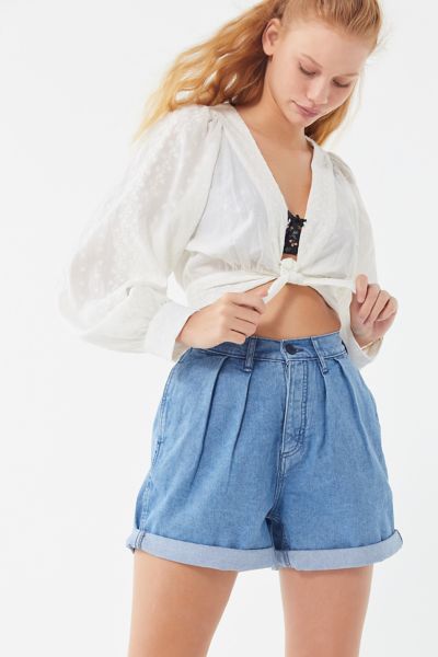 pleated denim shorts