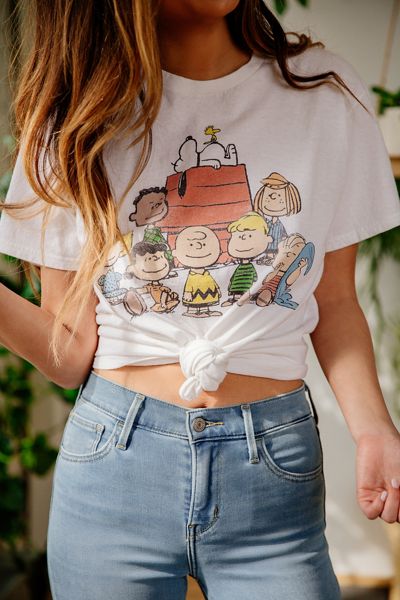 Junk Food Peanuts Tee