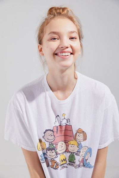 Junk Food Peanuts Tee