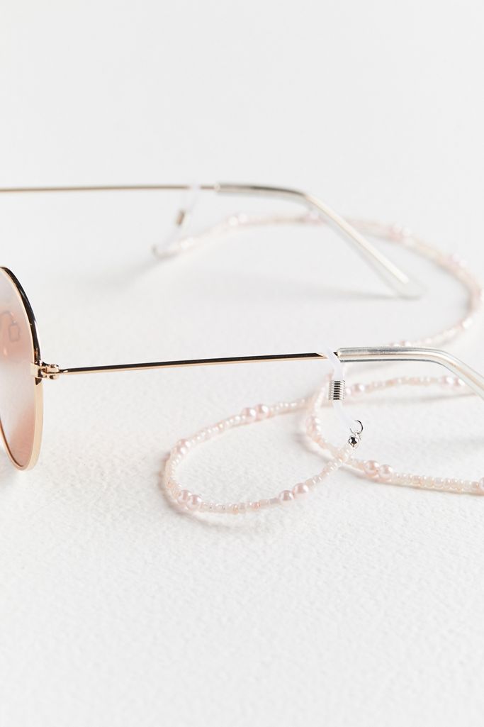 Pearl Sunglasses Chain Urban Outfitters