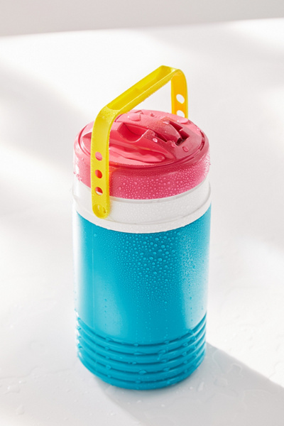 retro igloo water jug