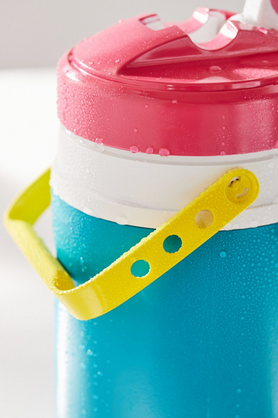 retro igloo water jug