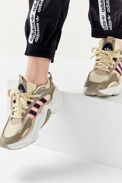 adidas magmur