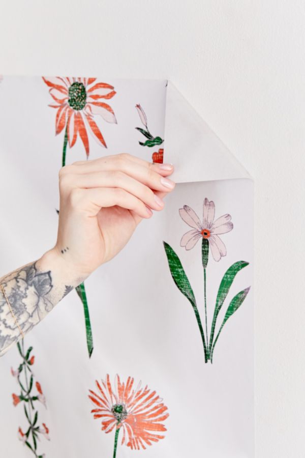 Slide View: 3: Georgina Floral Removable Wallpaper