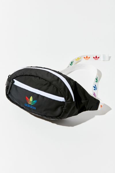 adidas fanny pack urban outfitters