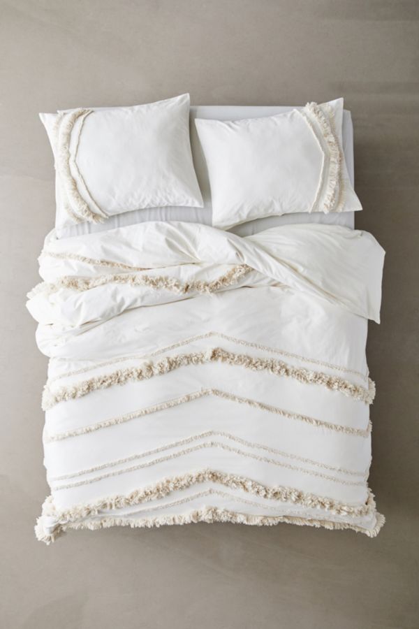 Flaunt Tufted Duvet Cover Urban Outfitters