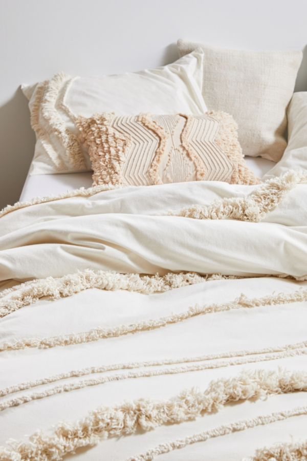 Flaunt Tufted Duvet Cover Urban Outfitters