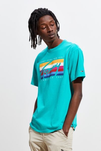 tommy jeans rainbow box tee