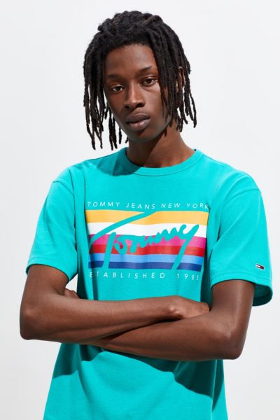 tommy jeans rainbow box tee