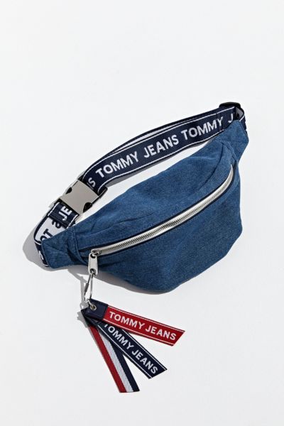 tommy jeans sling bag