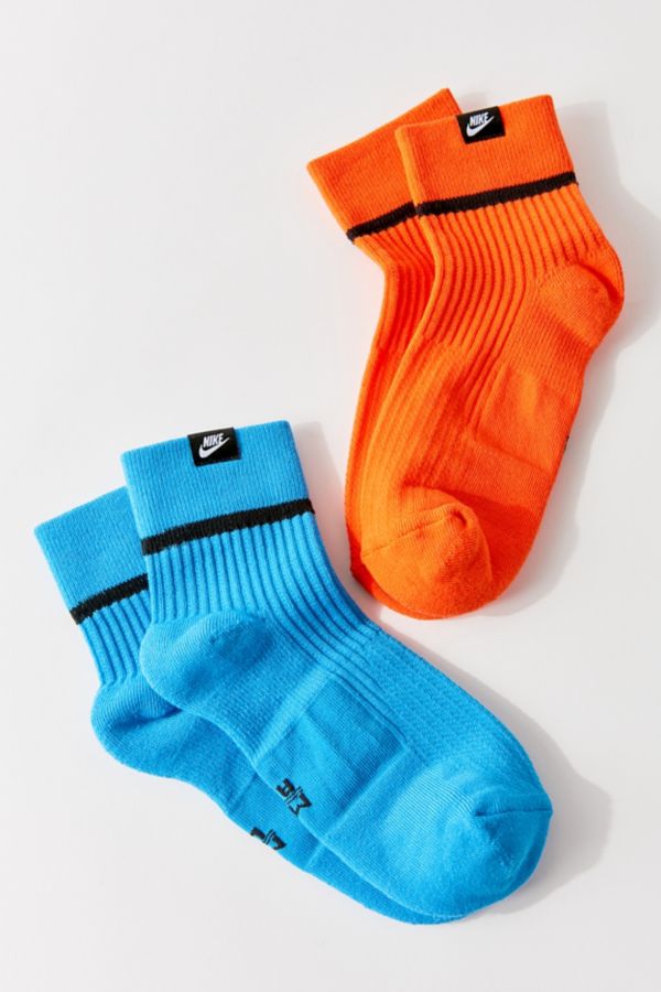 snkr sox nike