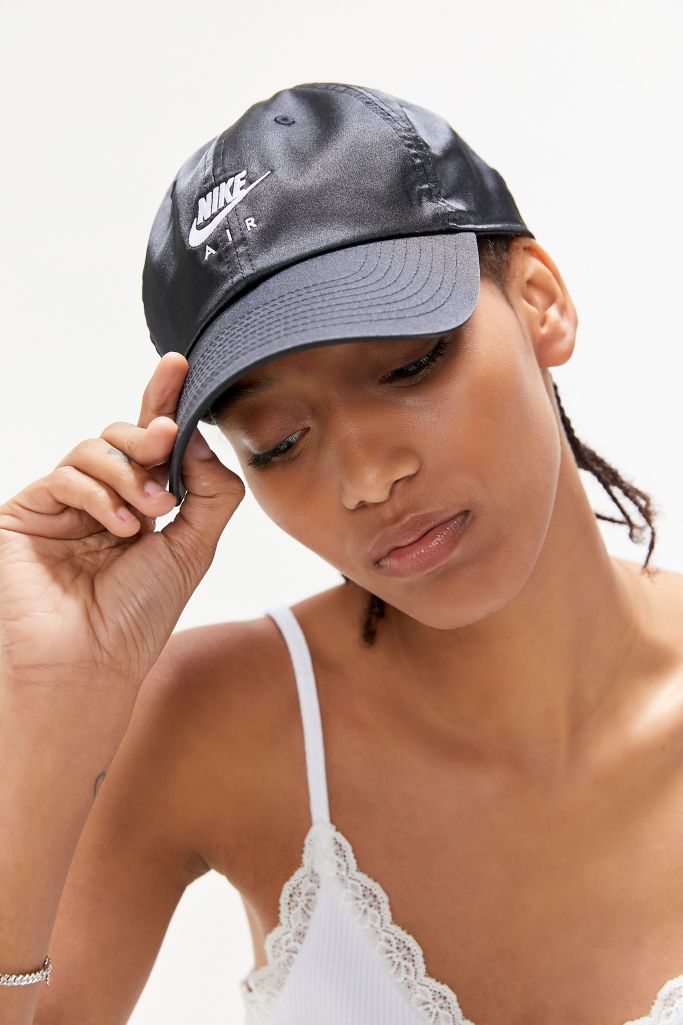 Nike Air H86 Satin Baseball Hat | Urban Outfitters