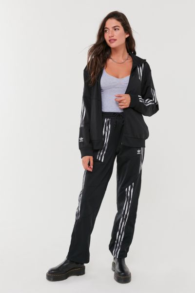 urban outfitters adidas joggers