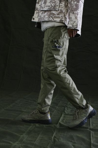urban outfitters mens cargo pants