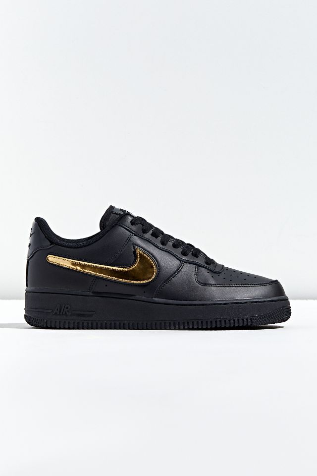 Nike Air Force 1 07 Swoosh Patches Sneaker | Urban Outfitters