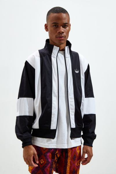 adidas windbreaker urban outfitters