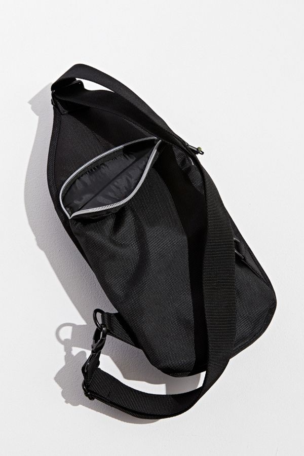 uo sling bag