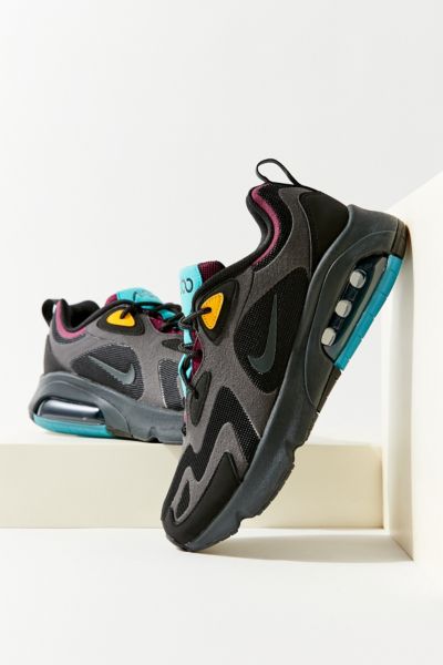 nike multi air max 200 trainers