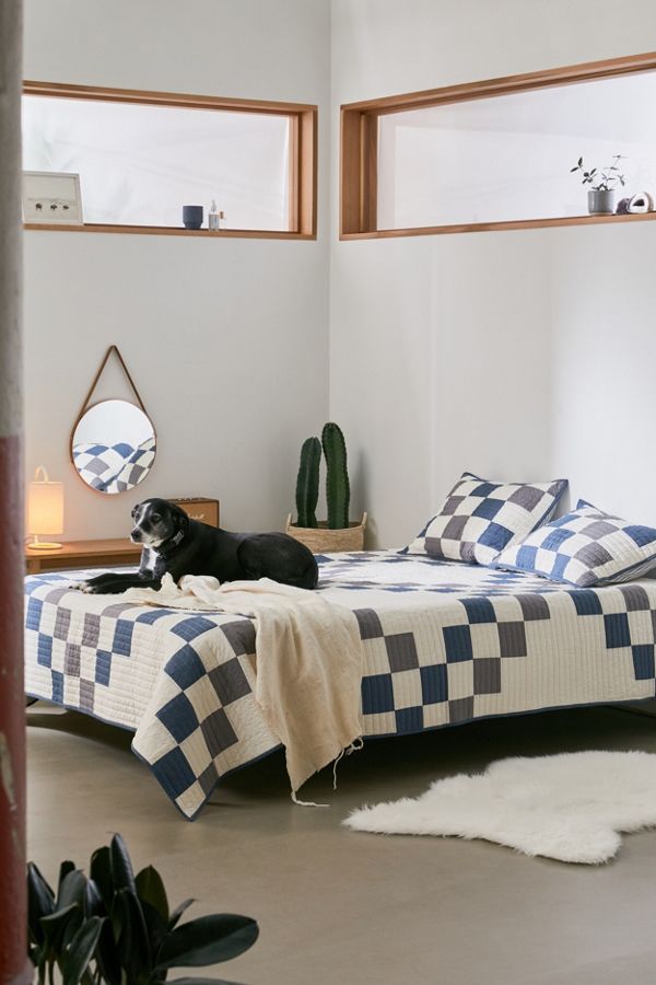 Slide View: 1: Pendleton Modern Heritage Quilt + Shams Set