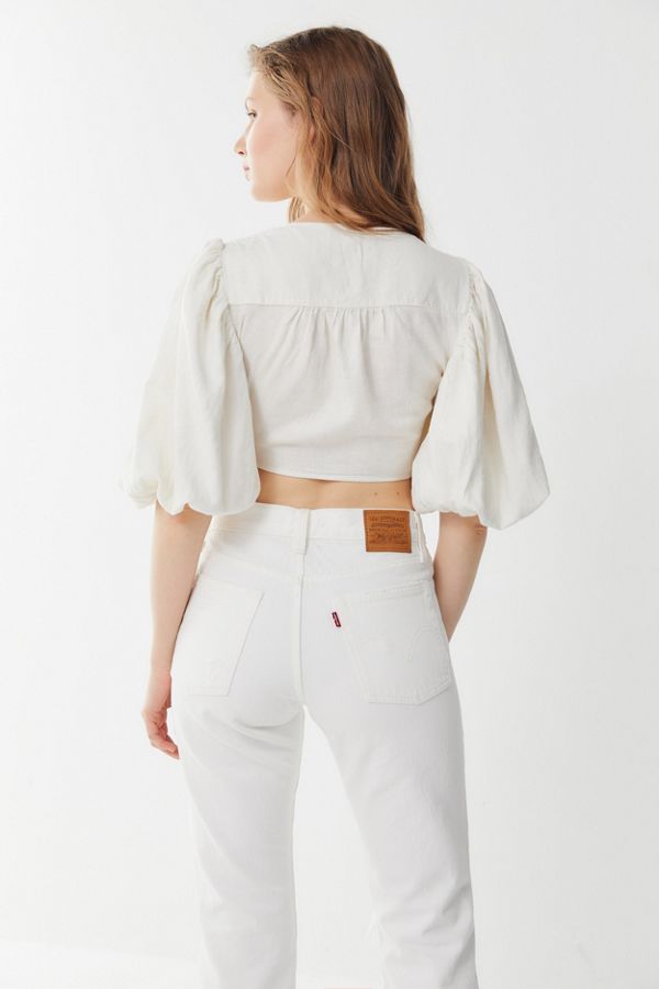 UO Devon Linen Plunging Puff Sleeve Cropped Top | Urban Outfitters