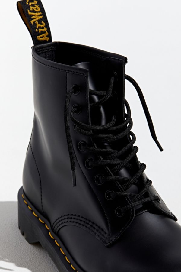 dr martens bex 8 eye boot