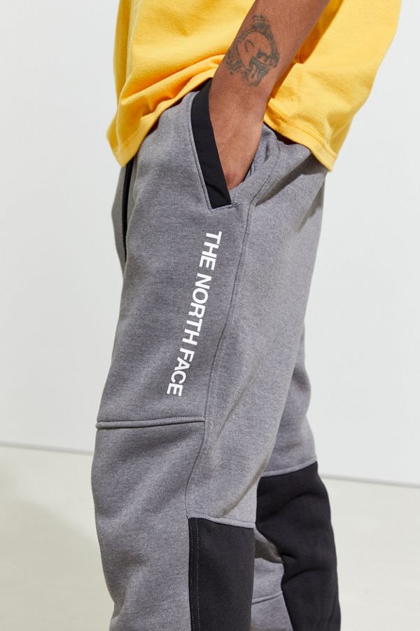 The North Face NSE Graphic Jogger Pant | Urban Outfitters