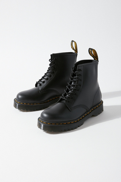 dr martens 1460 6 eye