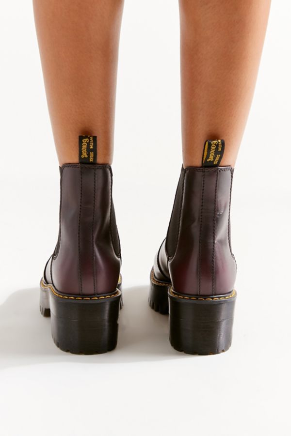 un cosmo step clarks