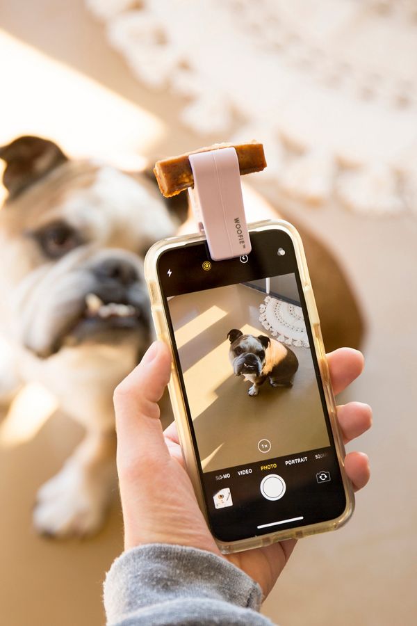 Slide View: 1: Woofie Pet Selfie + Portrait Tool