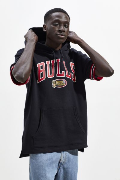 chicago bulls short sleeve hoodie