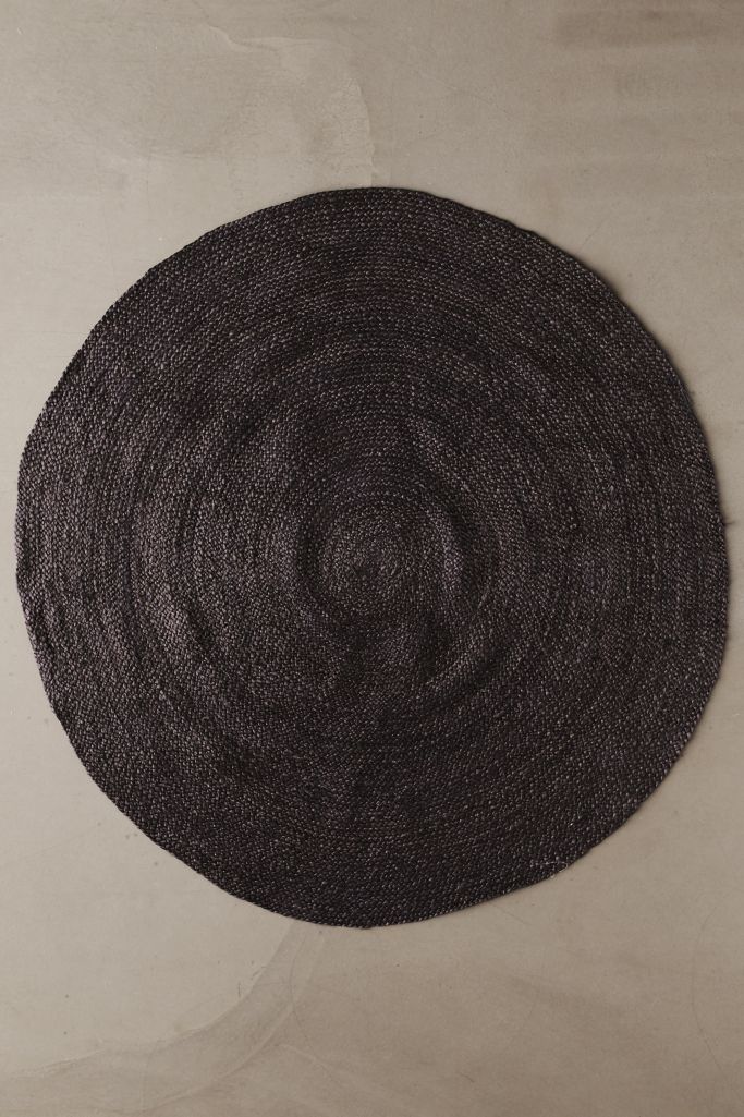 Round Jute Rug | Urban Outfitters