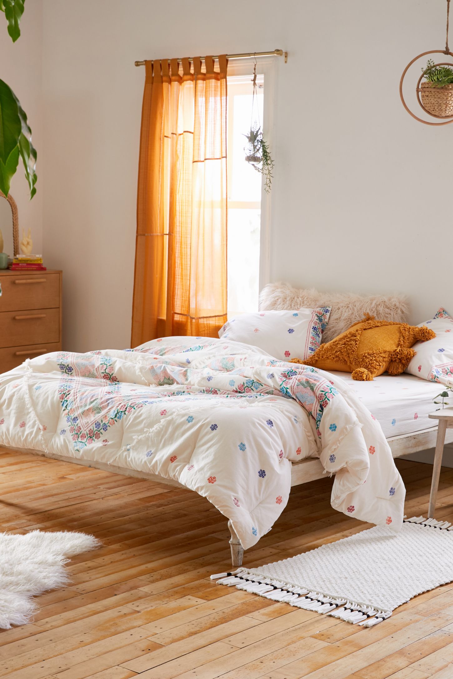 Alessandra Comforter Snooze Set Urban Outfitters