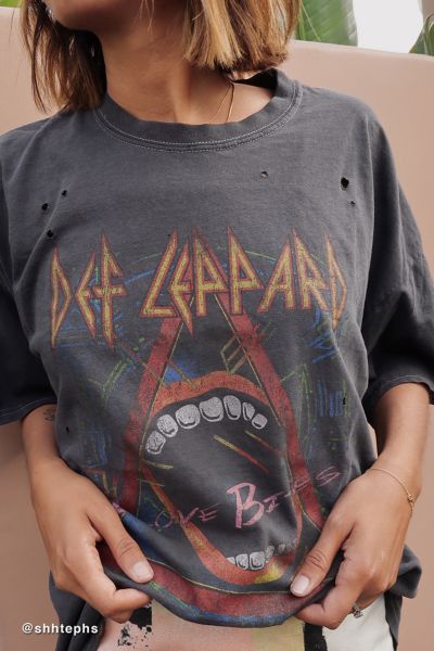 Love Bites Dress T-Shirt Leppard Def