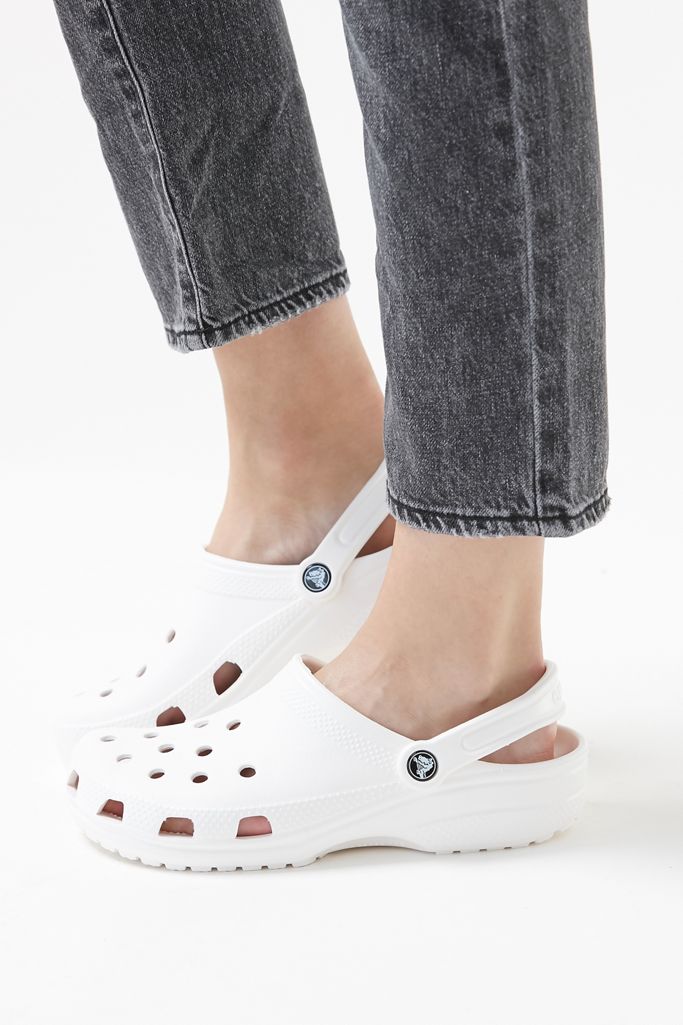 Crocs Classic Clog | Urban Outfitters