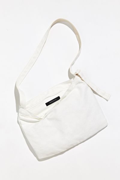 urban outfitters canvas bag