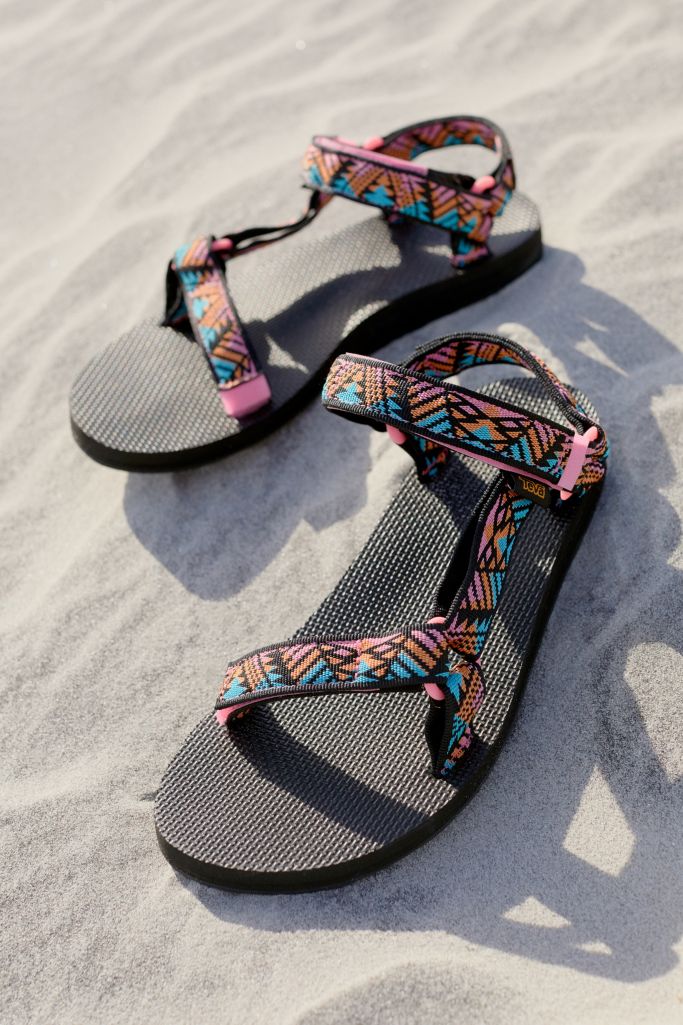 teva sandals urban outfitters uk