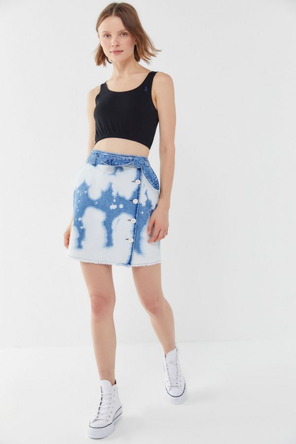 BDG Polly Bleached Denim Mini Skirt | Urban Outfitters
