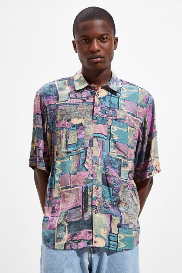 UO Printed Faux Silk Short Sleeve Button-Down Shirt | Urban Outfitters