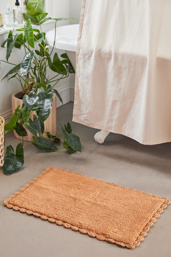 Slide View: 1: Crochet Trim Bath Mat