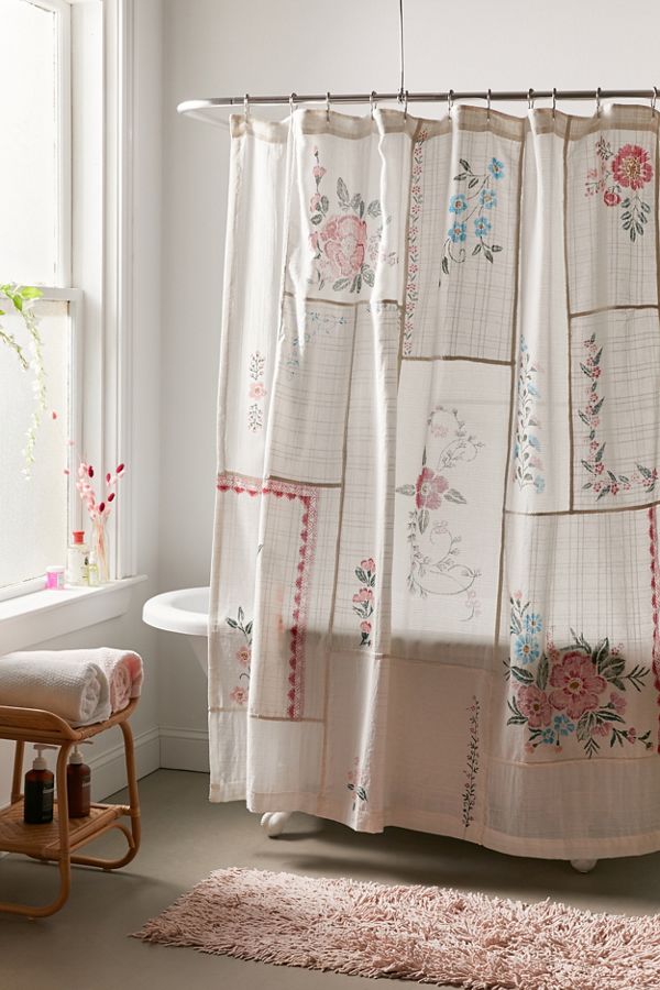 Slide View: 1: Coralie Patchwork Gauze Shower Curtain